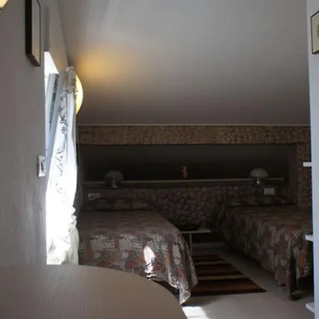 Luxury Penthouse Attic, Panoramic View 150m Sea Appartement