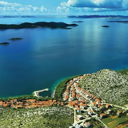 Luxury Penthouse Attic, Panoramic View 150m Sea Drage