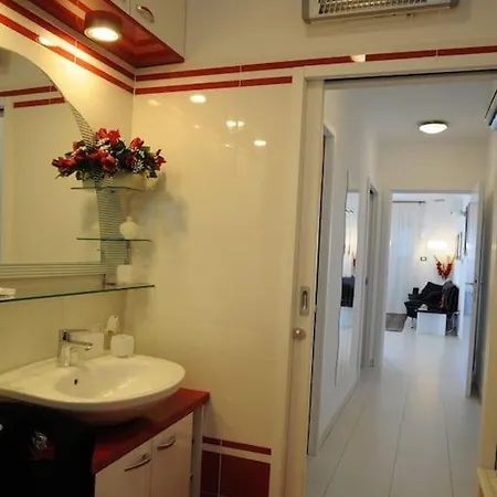 Luxury Penthouse Attic, Panoramic View 150m Sea Drage