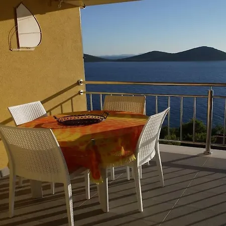 Apartment Luxury Penthouse Attic, Panoramic View 150m Sea