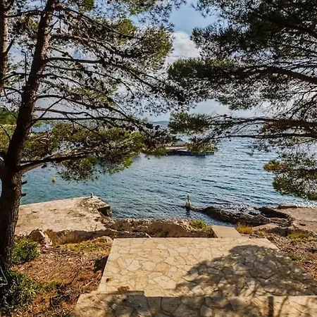 Luxury Penthouse Attic, Panoramic View 150m Sea Appartement Drage